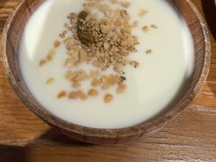 果仁酸奶-清真·古丽花儿·新疆美食(河南路店)
