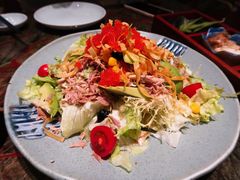 金枪鱼牛油果沙拉-炙柒Sekinana·精致料理 烧鸟·铁板烧(海上世界店)