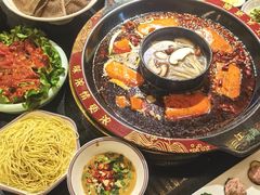 -三江两海老火锅(北京首店)