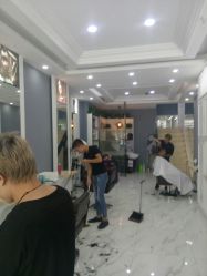 -DL HAIR SALON