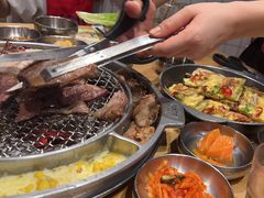 -姜虎东白丁烤肉(虹桥天地店)
