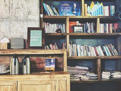 -reading cafe瑞汀咖啡(新华路店)