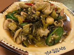 酸菜炒大肠-幽优农庄·森波拉特色本地农家菜