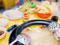 -濠轩阁特色生蚝火锅(水湾路店)