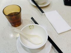 餐具摆设-香港新发烧腊茶餐厅(水围店)