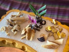 -滇釜火锅·能喝汤的火锅(车公庄店)