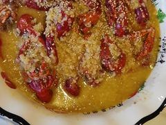 -扒虾小妹儿麻辣海鲜(宏图街店)