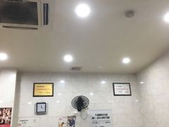 大堂-凡老头米线砂锅(古荡新村西粮站)