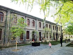 -北京师范大学附属中学