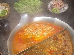 -湊湊火锅·茶憩(打浦桥日月光店)