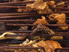 -拈签一笑黄牛肉辣卤串串