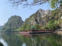 -星湖旅游景区七星岩