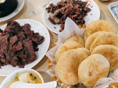 -闫家驴肉老店(华电一校店)