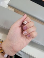 -美斯洛美甲美睫连锁店