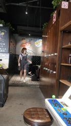 -PE SALON