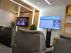 -弘仁宝佳比亚迪4S店(宝山旗舰店)