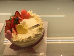 -花花卷卷·鲜食蛋糕(泉屋店)