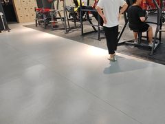 -瑞力健身(解放数创广场店)