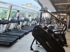 -超鹿运动(达信大厦店)