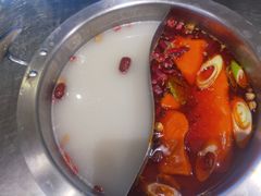 -马家斑.鲜鱼火锅(松湖万科店)