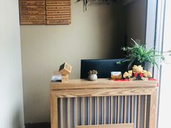 -耳语轻风专业采耳馆(古北花世界商业广场店)