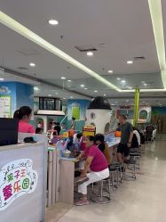 -孩子王童乐园(唐山万达广场店)