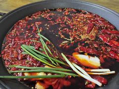 -黄潇洒老火锅(九眼桥宏济巷店)