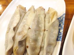 网红牛肉锅贴-张小文胡辣汤(龙柏新村店)