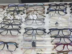 -三叶眼镜城·好视力眼镜店