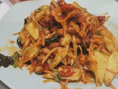 -满兴咱妈烀饼铁锅炖(兰州北街店)