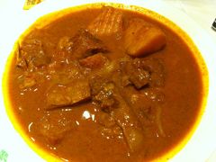 咖喱牛腩-翠华餐厅(山顶道店)