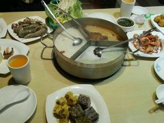 -蒙肥羊·酸汤潮牛·鲜牛肉火锅烤肉自助(岗顶店)