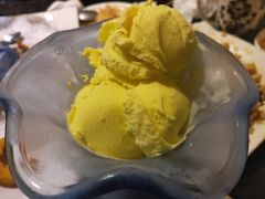 榴莲冰淇淋-吱咖啡西式简餐