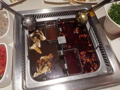 -海底捞火锅鲜切牛肉主题店(长寿路店)