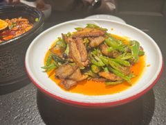 -万重锦·人文川菜馆(骡马市店)