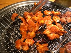 掌中宝-极简·炭火烤肉主题餐厅·龙虾烧烤·烤羊排(宝龙店)