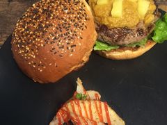 -HIGH FIVE哈福手工汉堡(桂林路店)