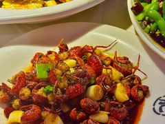 -肥肥虾庄·金牌油焖大虾(沙湖店)