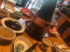 -额尔敦传统涮火锅·烧烤(鑫源山庄店)