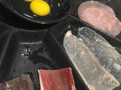 -老国贸云南传统过桥米线(滇池店)