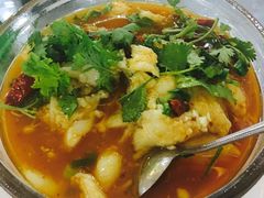 -YI PIN JU 一品居中餐厅 中国超市