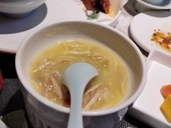-宴昆山·私房菜(春晖店)