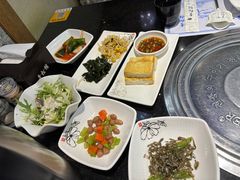 -青松馆韩国料理(香港中路佳世客店)