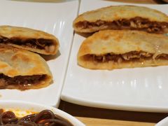 酸菜猪肉馅饼-东北风(柯桥万达店)