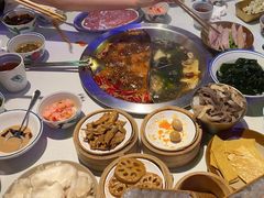 -卤校长重庆火锅(国兴店)