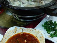 -秦扬居特色菜馆(上王村)