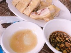 -强记湛江鸡饭店·二十七年老字号(拱北店)