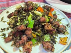 -香巴拉云南餐厅(华莱坞店)