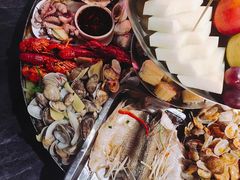-日进一片海.生腌海鲜火锅.宵夜烧烤(三里屯总店)