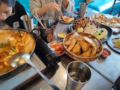 -MI WU FACTORY米屋美食工厂餐厅(绿地店)